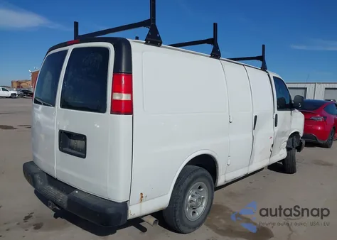 2007 Chevrolet Express Work Van from USA, damaged, VIN 1GCGG25V171104334
